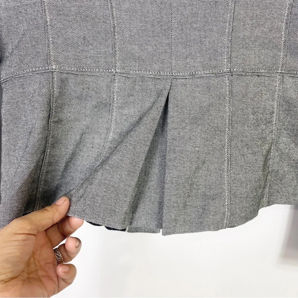White House Black Market Gray Tailored Blazer Career Work Cute Sleek Casual Sz2